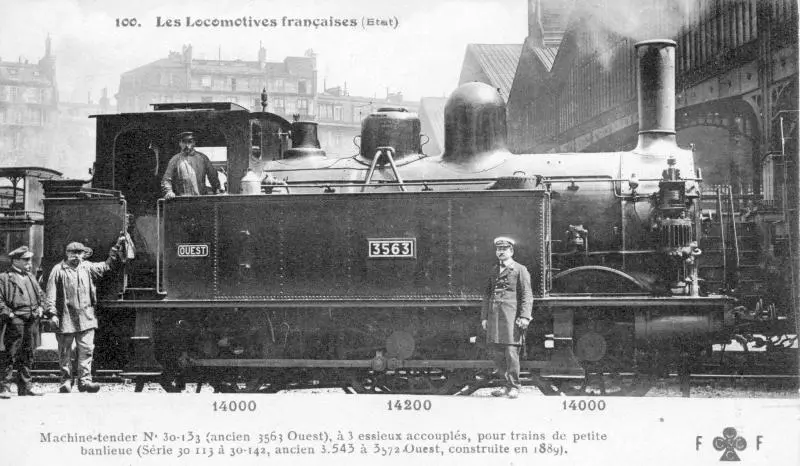 Locomotive 030 T Ouest numéro 3563 en gare de Paris-Saint Lazare vers 1900 